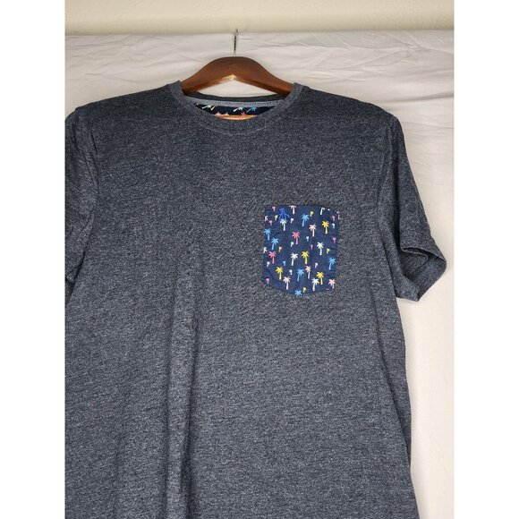 Men’s PENGUIN Palm Tree Pocket T-Shirt Size large - Picture 3 of 8
